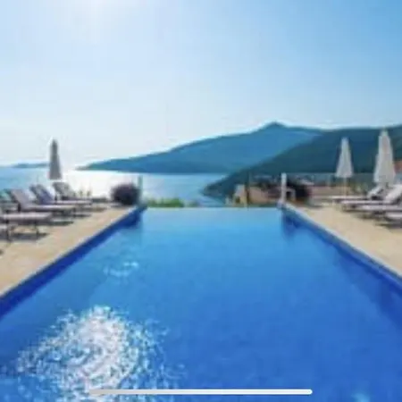 Mija Turkey * Καλκάν